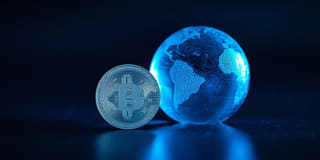 Cryptomunten weergegeven als onderdeel van de bredere financiële markten wereldwijd